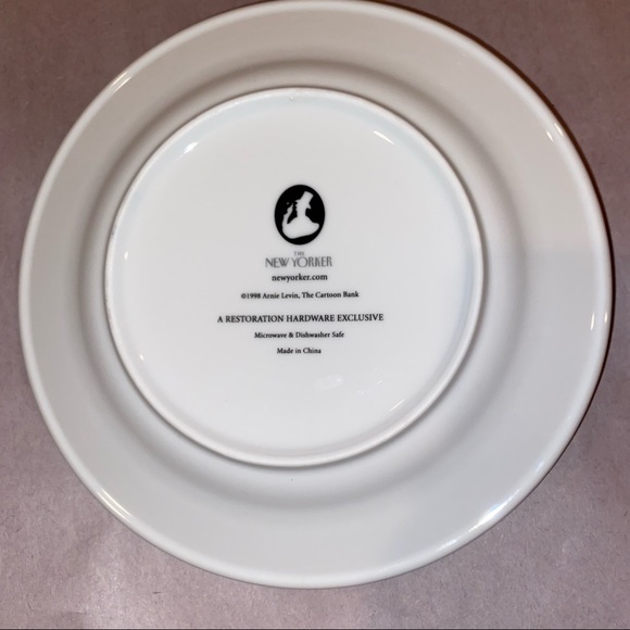 Restoration Hardware New Yorker Plate Waiter Expensive Wine Dinner Arnie Levin - Picture 6 of 7